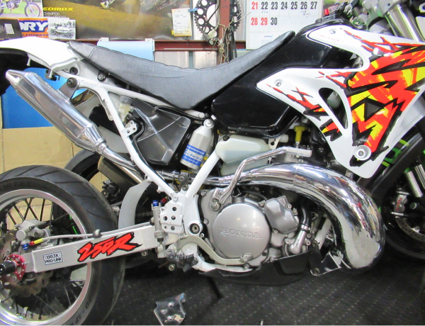 エキゾースト車体装着